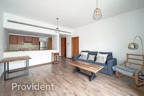 Apartment - Provident Estate
