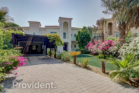 Villa - Provident Estate