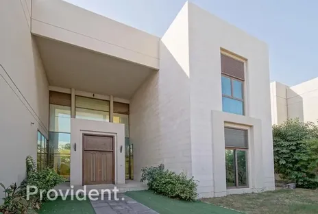 Villa - Provident Estate