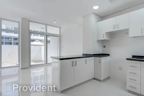 Villa - Provident Estate