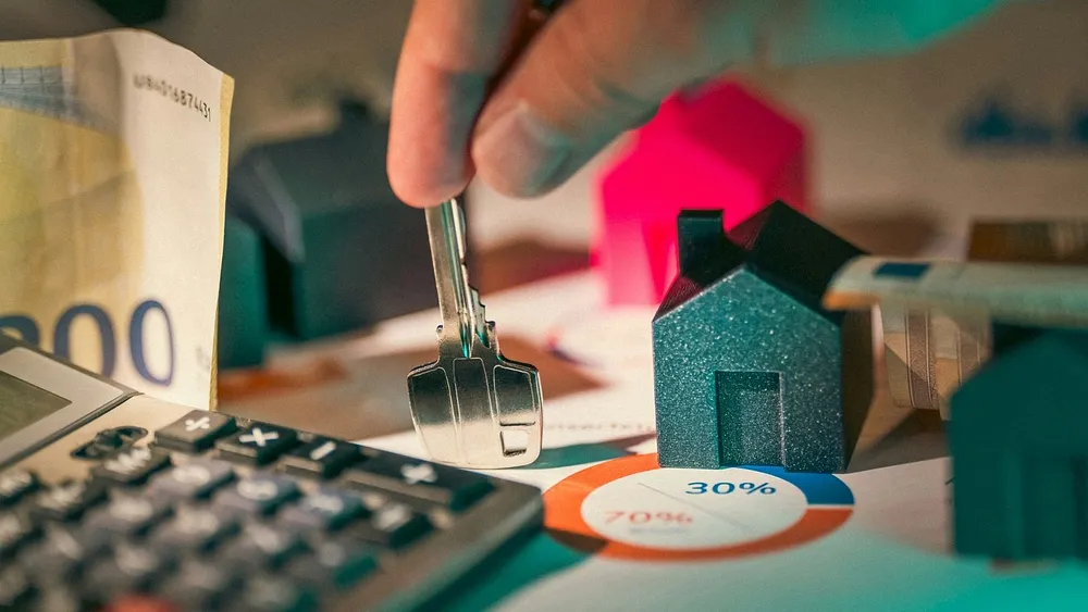 Abu Dhabi Freezes Rent Increases Across Residential and Commercial Properties - Provident Estate