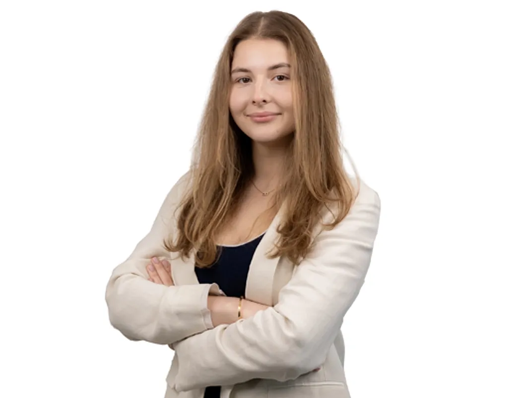 Mia Tomova - Provident Estate