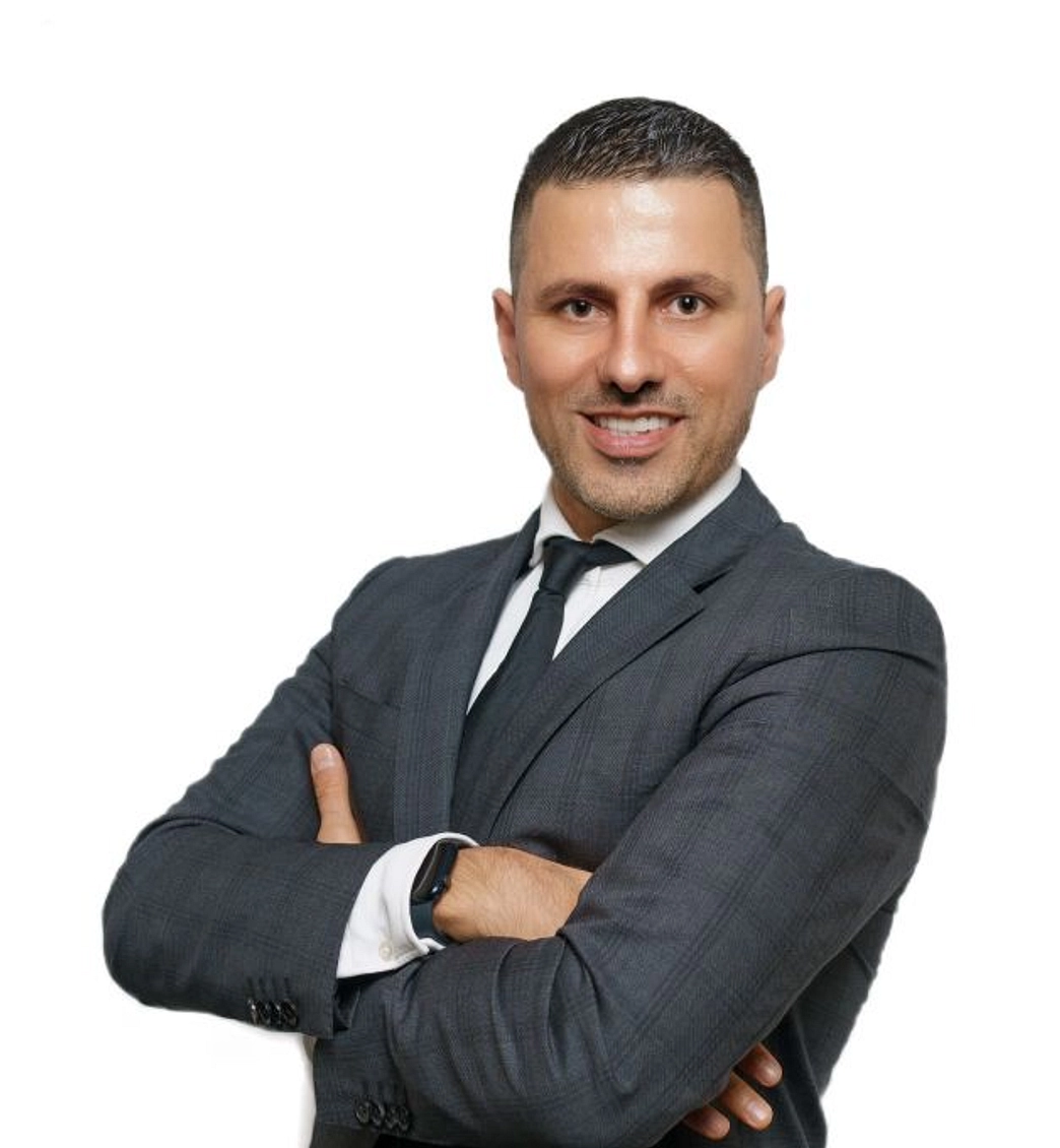 Arturs Tihanuks - Provident Estate