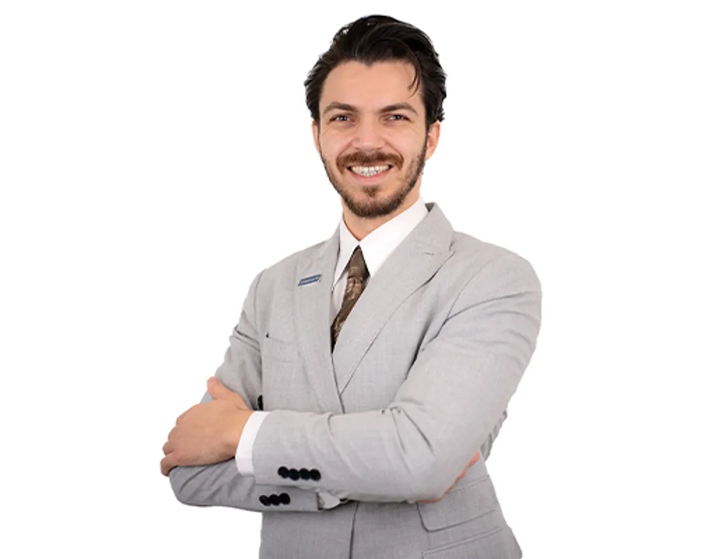 Walid Alok - Provident Estate