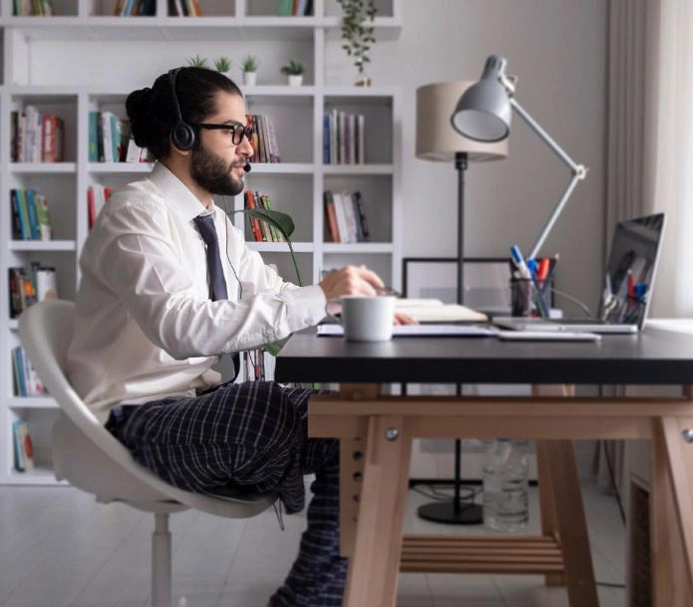 Prestige Villas with Ensuite Offices - Provident Estate