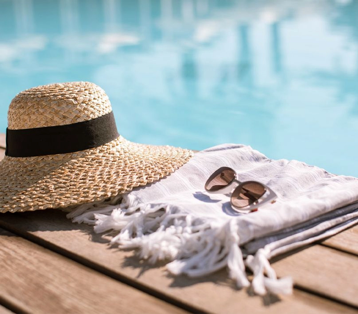 Experience the Luxury of Living on The Water - Provident Estate