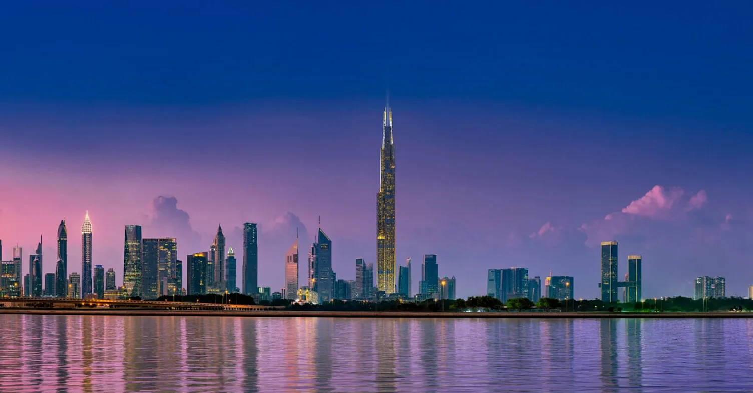 Burj Azizi image 1 - Provident Estate