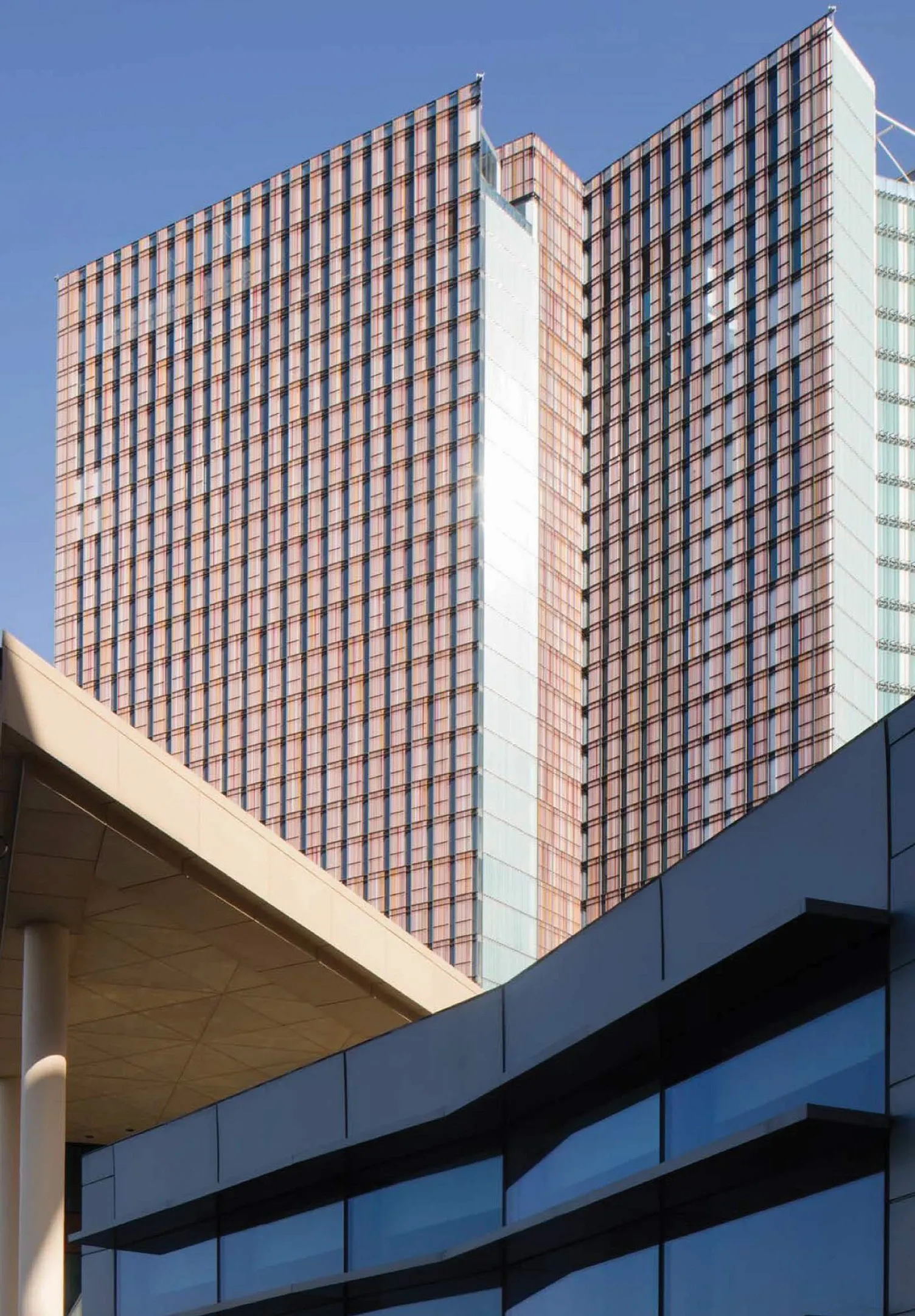 Four Seasons Abu Dhabi image 0 - Provident Estate