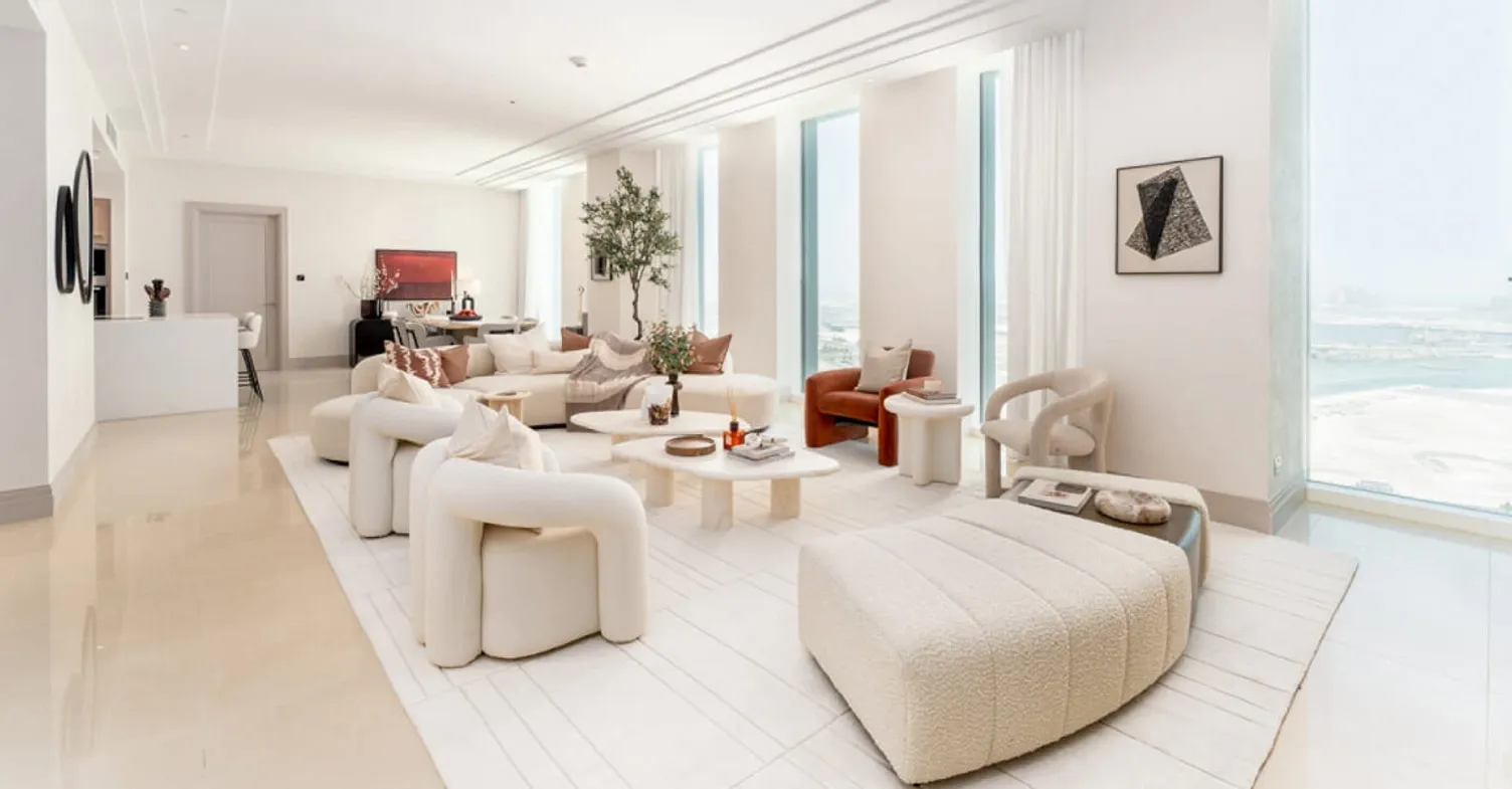 Four Seasons Private Residences image 4 - Provident Estate