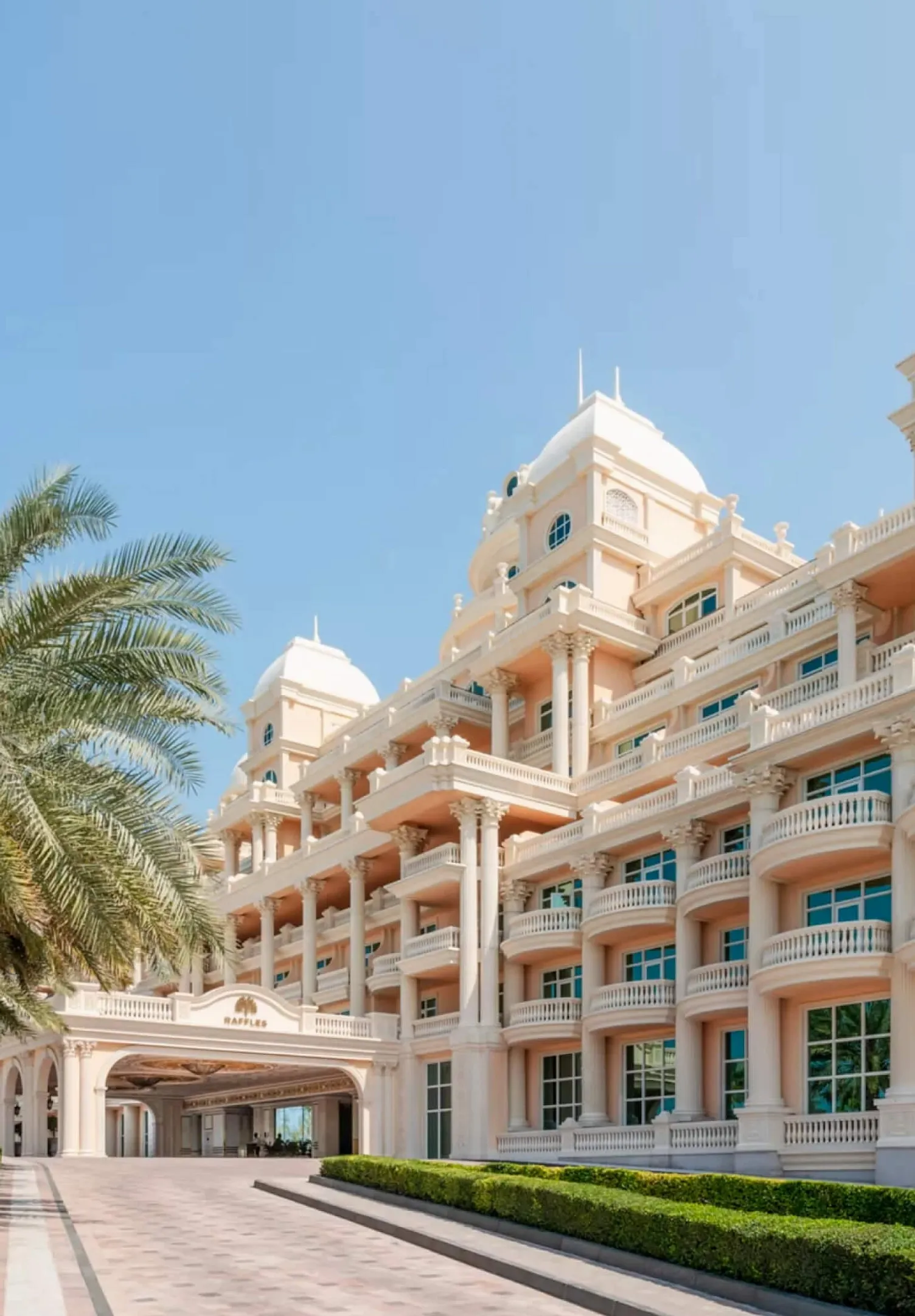 Raffles The Palm Dubai image 0 - Provident Estate