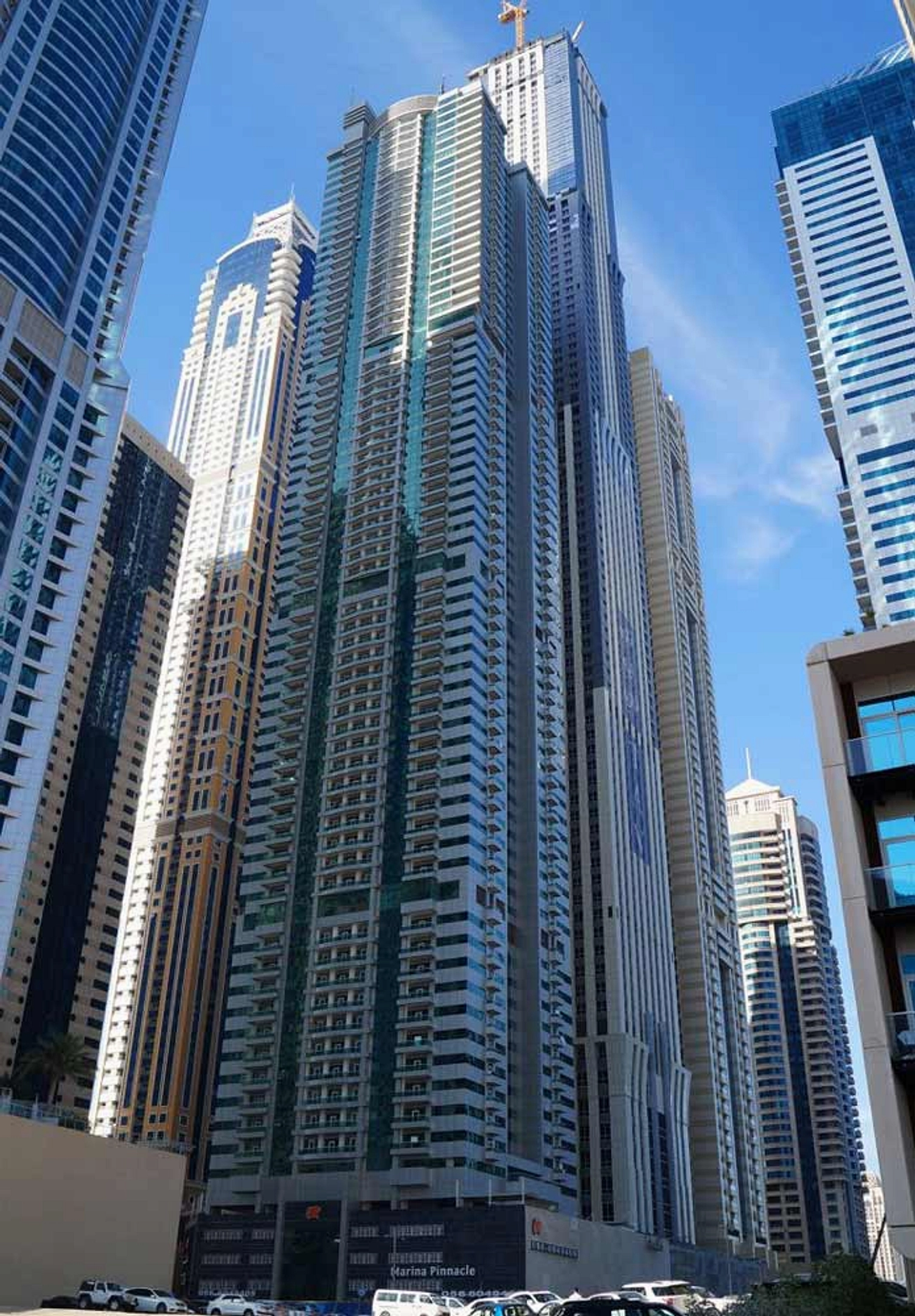 Marina Pinnacle image 0 - Provident Estate