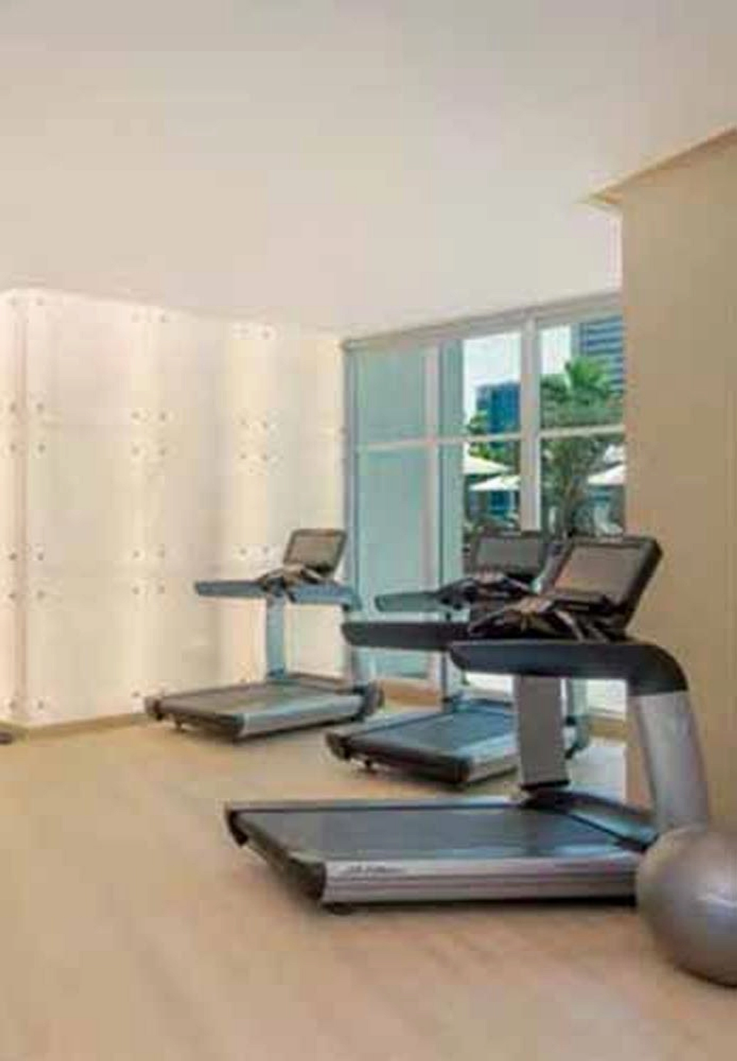 Prive image 5 - Provident Estate