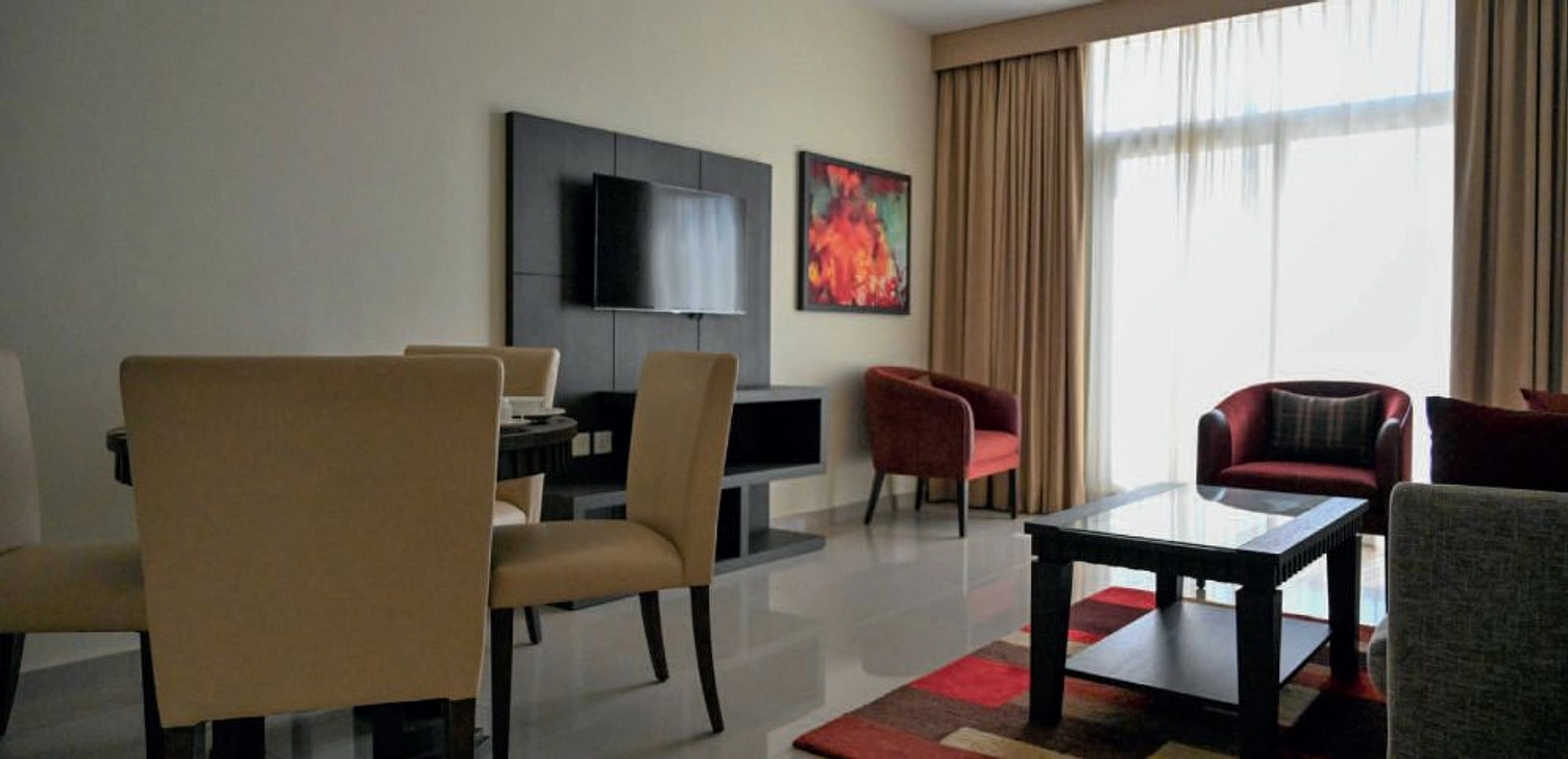 Siraj Tower image 2 - Provident Estate