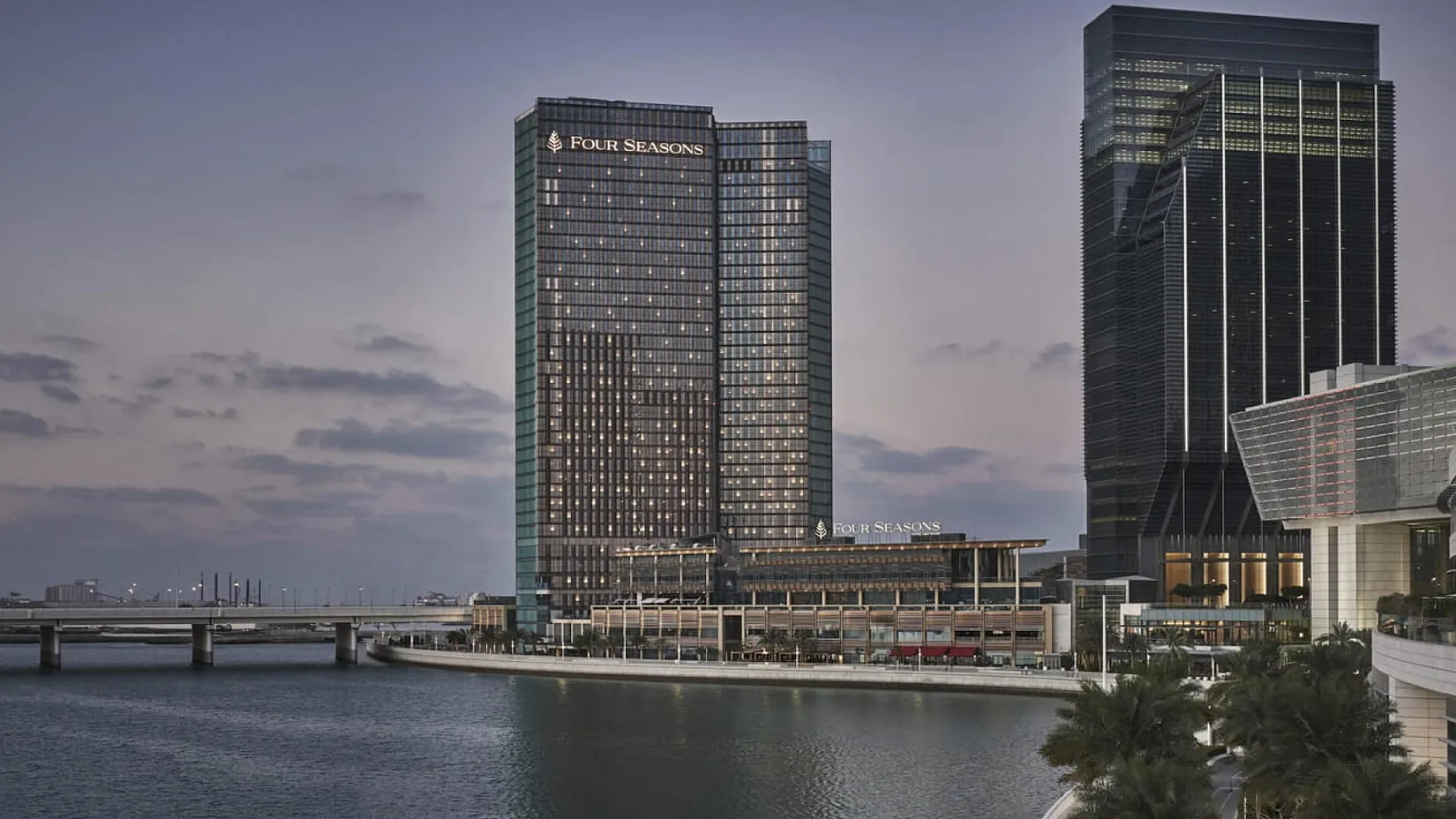 Four Seasons Private Residences - Provident Estate