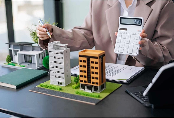 Explore Dubai's commercial property opportunities, understanding favorable laws and strategic locations for successful investments. - Provident Estate