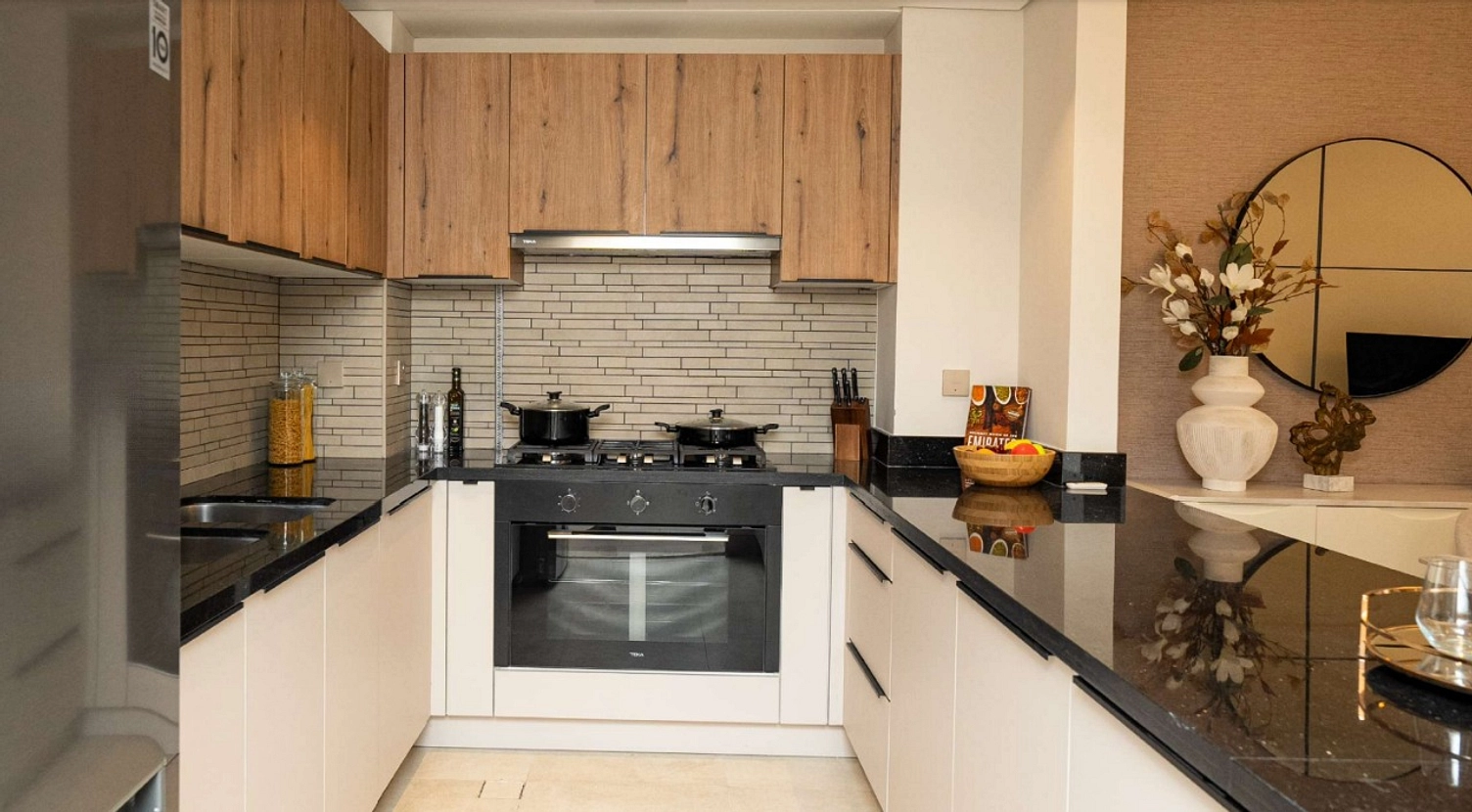 Eleganz image 2 - Provident Estate