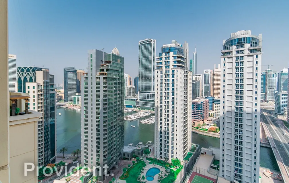 Apartment - Provident Estate