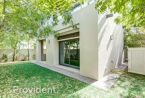 Villa - Provident Estate