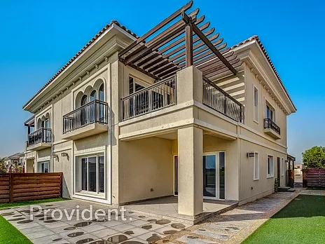 Villa - Provident Estate