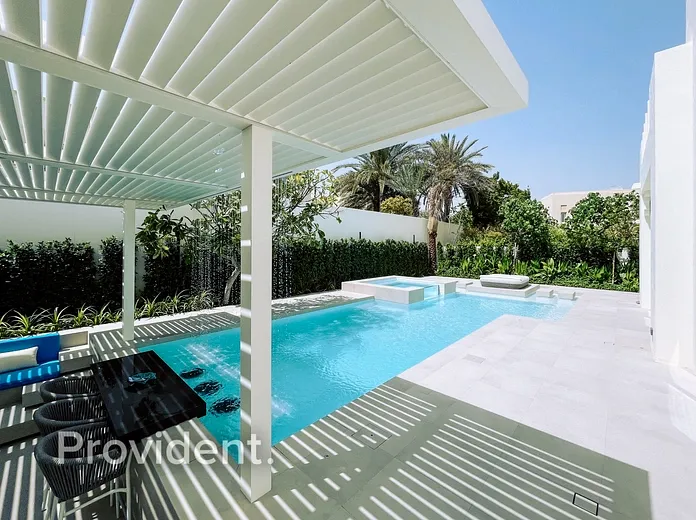 Villa - Provident Estate