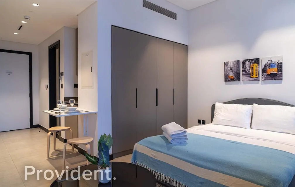 Apartment,Studio - Provident Estate