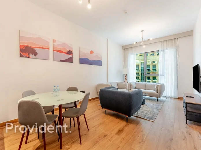 Apartment - Provident Estate