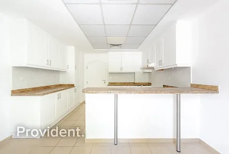 Villa - Provident Estate