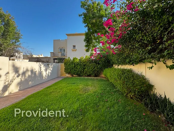 Villa - Provident Estate