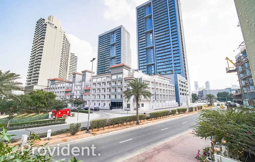 Villa - Provident Estate