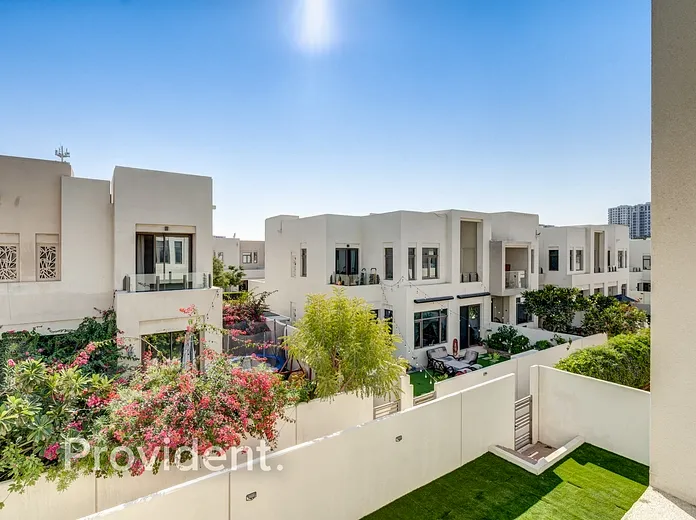 Villa - Provident Estate