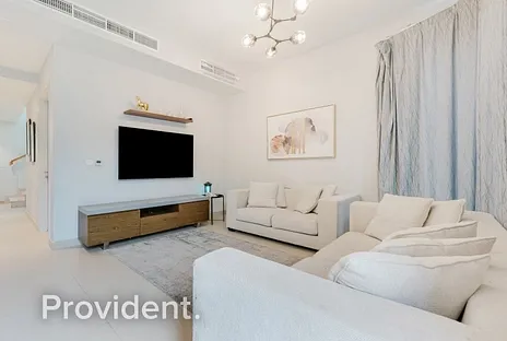 Villa - Provident Estate