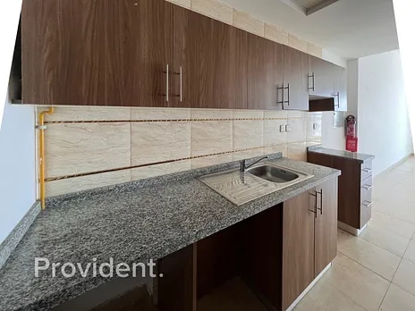 Apartment,Studio - Provident Estate