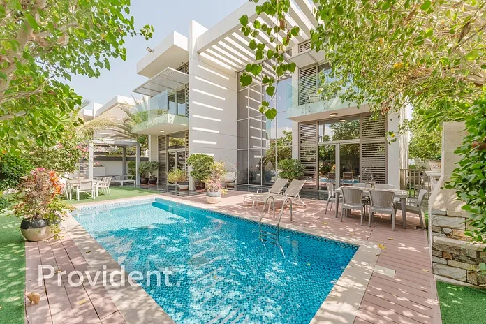 Villa - Provident Estate