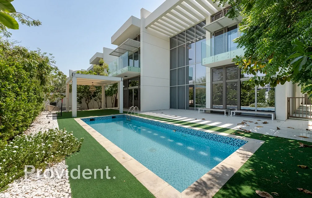Villa - Provident Estate