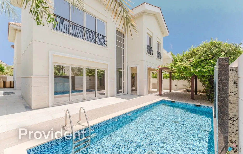 Villa - Provident Estate