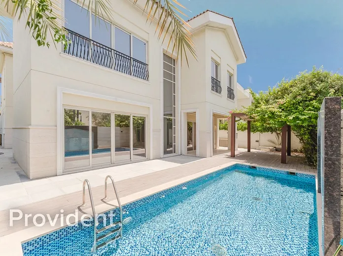 Villa - Provident Estate