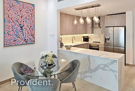 Apartment - Provident Estate