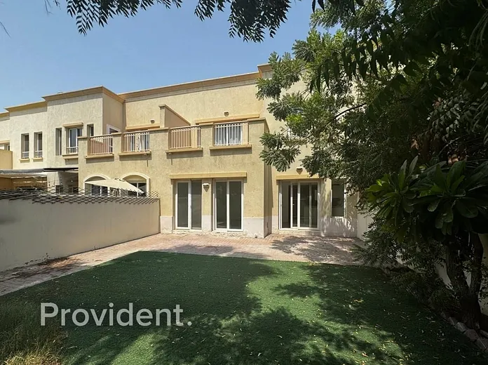 Villa - Provident Estate