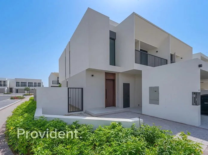 Villa - Provident Estate