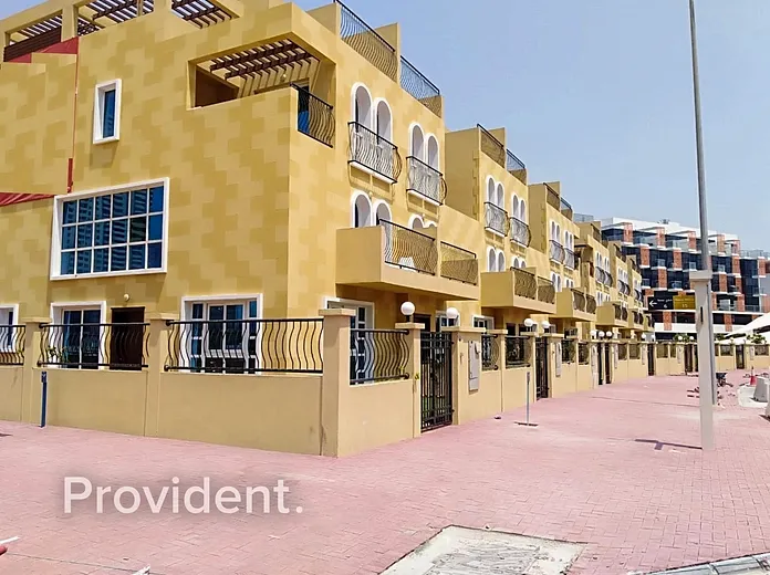 Apartment - Provident Estate