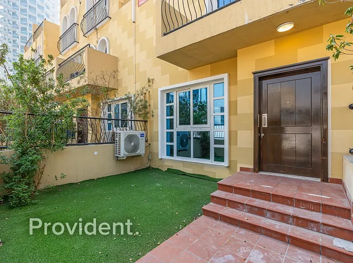 Apartment - Provident Estate