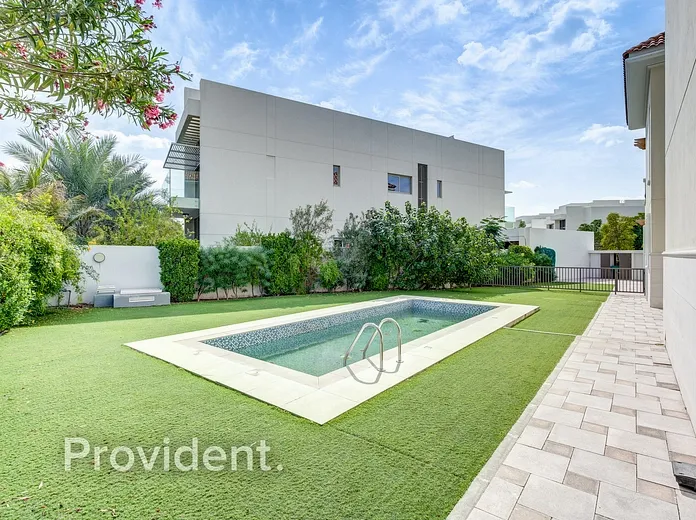 Villa - Provident Estate