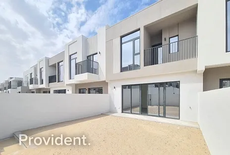 Villa - Provident Estate