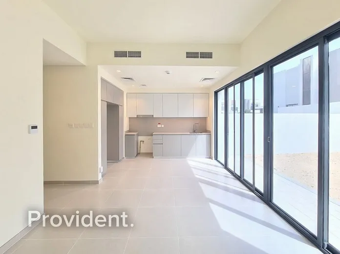 Villa - Provident Estate