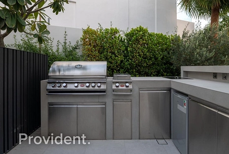 Villa - Provident Estate