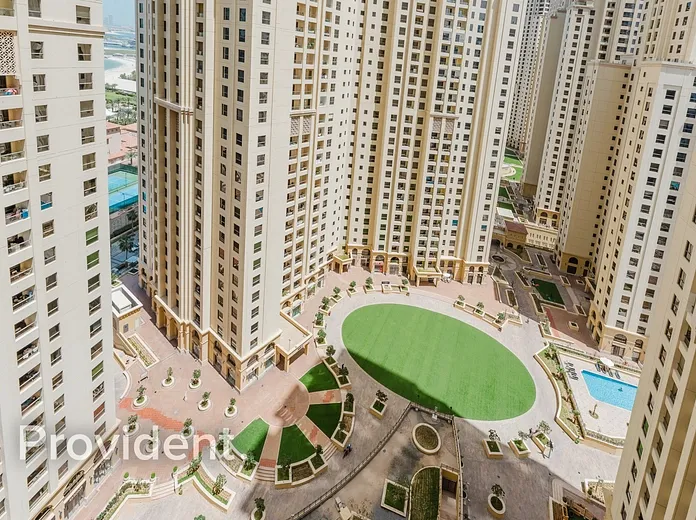 Apartment - Provident Estate