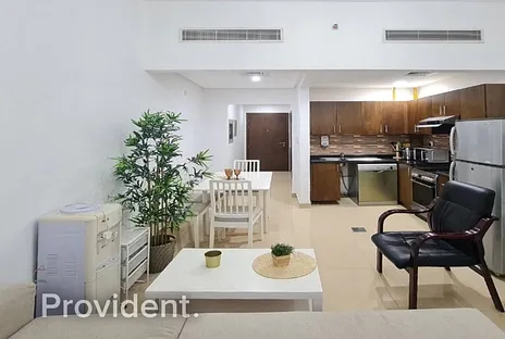 Apartment - Provident Estate