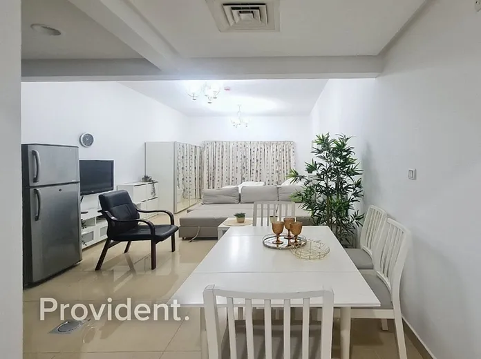 Apartment - Provident Estate