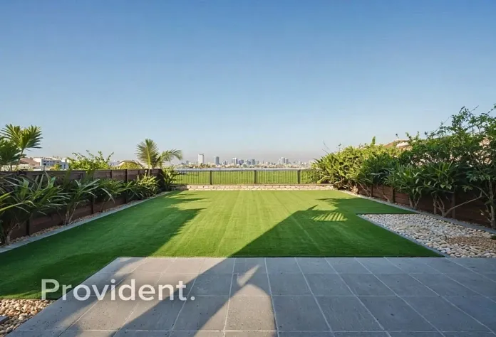 Villa - Provident Estate