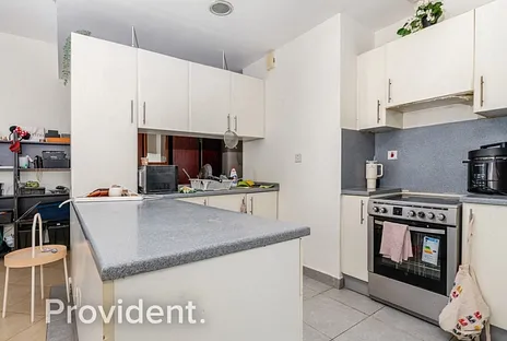 Apartment - Provident Estate